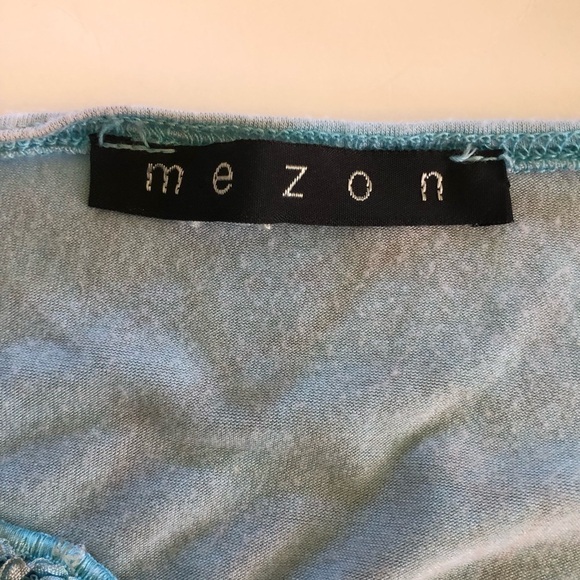 Mezon Woman’s Embroidered Rhinestone Tied Dyed Embellish V-Neck Top Size S - Picture 5 of 9